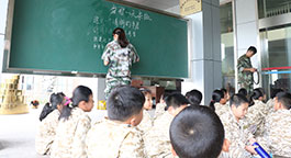 青少年军事军训夏令营-正拓夏令营