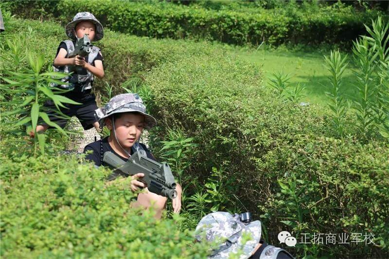离不开手机？离不开网络？